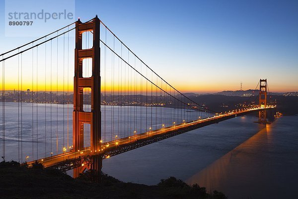 Skyline Skylines Amerika Morgendämmerung Nordamerika Verbindung Kalifornien Golden Gate Bridge San Francisco