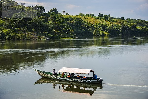 Ostafrika  Tourist  Boot  verschiffen  Afrika  Uganda