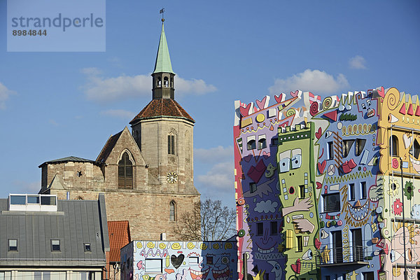 Europa Fröhlichkeit Wohnhaus Kirche Braunschweig Deutschland Niedersachsen