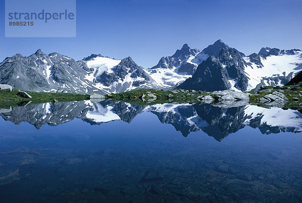 Bergsee in der Silvretta  Vorarlberg  Österreich