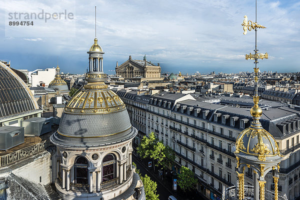Blick von der Dachterrasse des Printemps  Paris  Frankreich  Europa