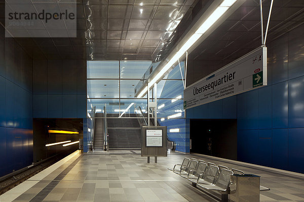 U-Bahn Haltestelle Überseequartier  U-Bahnlinie U4  Hafencity  Hamburg  Deutschland
