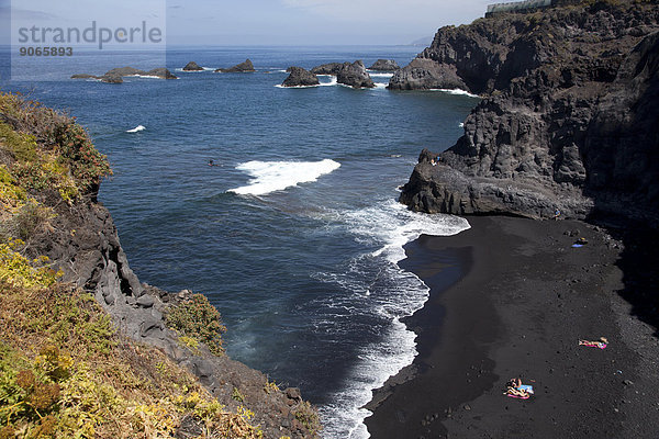 Der schwarze Sandstrand Playa de la Zamora  Las Indias  Fuencaliente  La Palma  Kanarische Inseln  Spanien