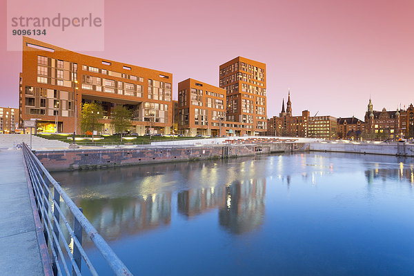 Deutschland  Hamburg  Brooktorhafen und Neubauten in der Hafencity