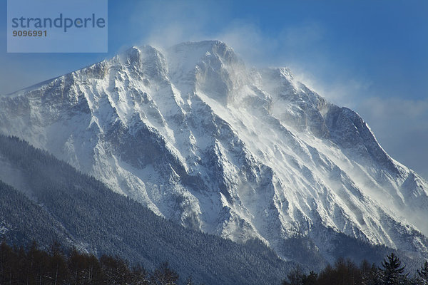 Hohe Munde im Winter  Tirol  Österreich