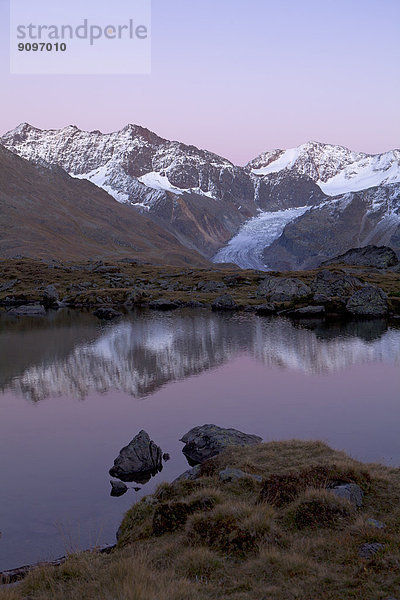 Fluchtkogel und Seelisee  Tirol  Österreich