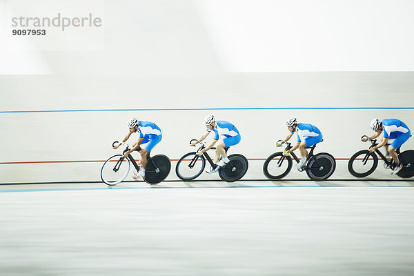 Radfahrer auf dem Velodrom