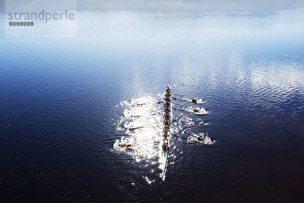 Ruderteam Ruderschädel auf dem See