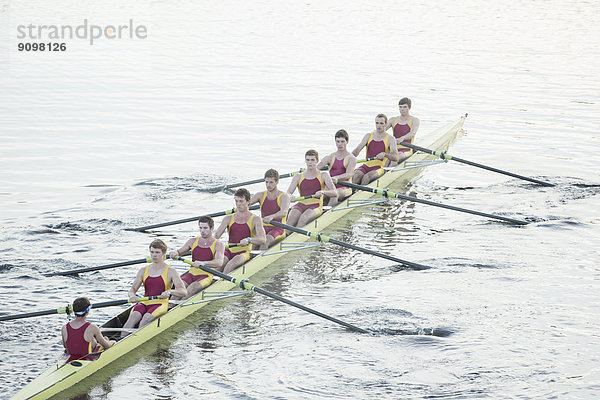 Ruderteam Ruderschädel auf dem See