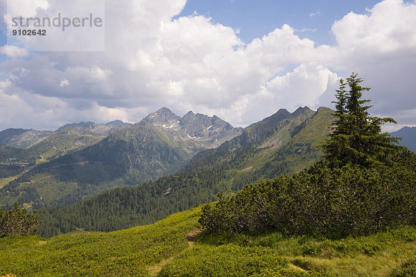 Ausblick auf der Planai  Schladming  Steiermark  Österreich