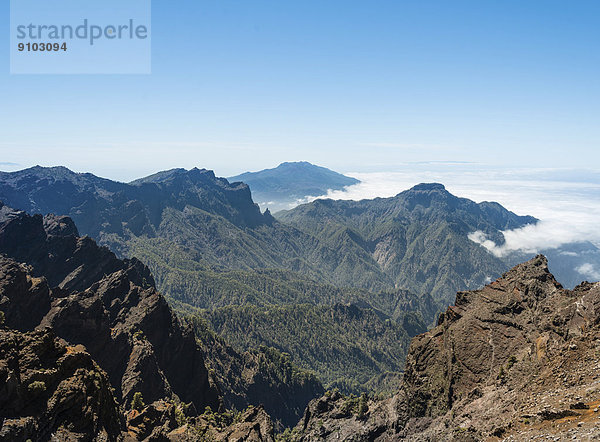Ausblick über die Landschaft  Nationalpark Caldera de Taburiente  La Palma  Kanarische Inseln  Spanien Caldera de Taburiente Nationalpark