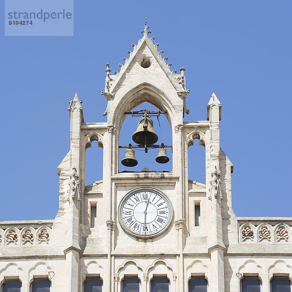 Uhrturm am Rathaus  Narbonne  Département Aude  Languedoc-Roussillon  Frankreich