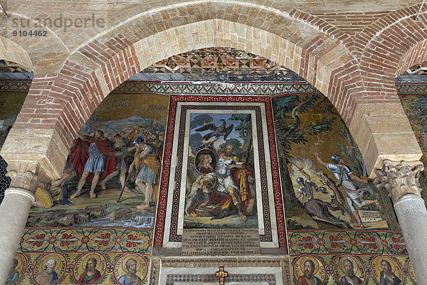 Historisches Mosaik am Eingang zur Cappella Palatina  Palazzo dei Normanni  Sitz des sizilianischen Parlaments  Palermo  Sizilien  Italien