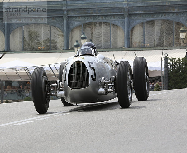 Rennwagen Auto Union Typ C  Silberpfeil  Replikat  9. Grand Prix de Monaco Historique  Fürstentum Monaco