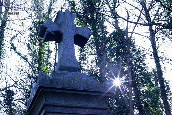 Grabstein auf dem Nunhead Friedhof  London  UK