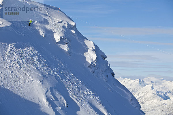 Berg  Snowboardfahrer  fahren  Urlaub