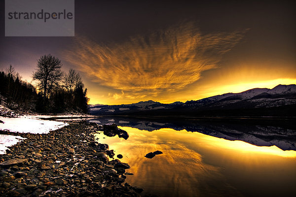 Wasser  Schönheit  Sonnenuntergang  über  See  Reinheit  British Columbia  Kanada