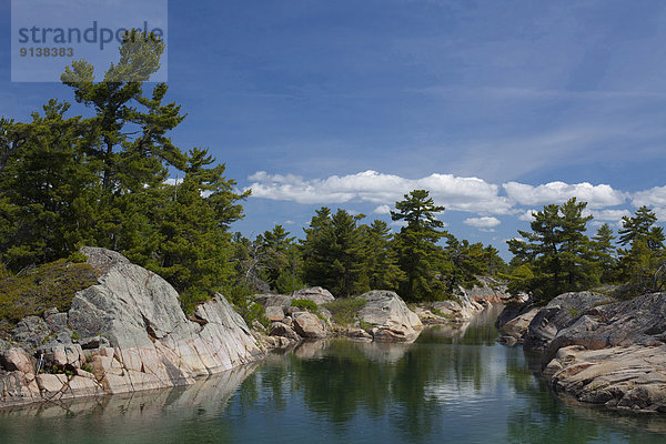 Landschaftlich schön  landschaftlich reizvoll  Bucht  Kanada  Ontario