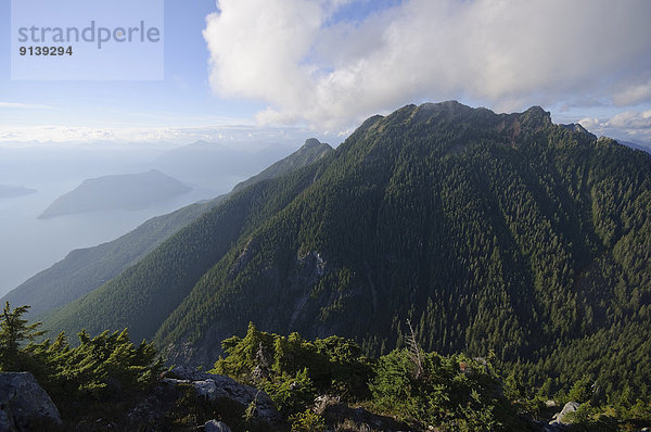 Berg über Geräusch Bucht British Columbia Braunschweig Kanada Cypress Provincial Park