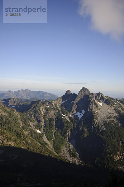 folgen  über  Berg  Geräusch  Kopfbedeckung  Bucht  British Columbia  Kanada  Cypress Provincial Park