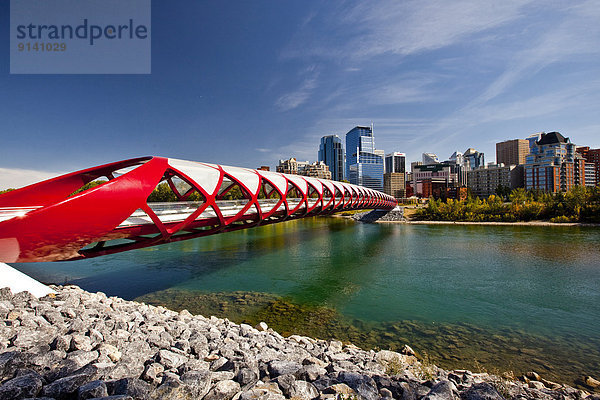 Ruhe  Gebäude  Hochhaus  Brücke  Architekt  Design  Fußgänger  Alberta  Calgary  Kanada  Innenstadt  spanisch