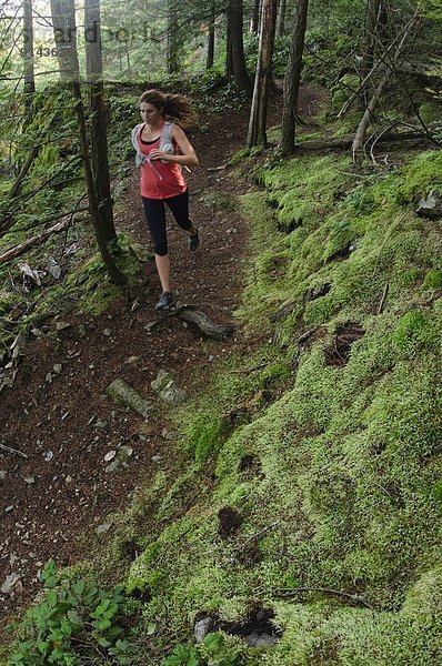 Frau  folgen  rennen  Insel  Kanne  British Columbia  Kanada