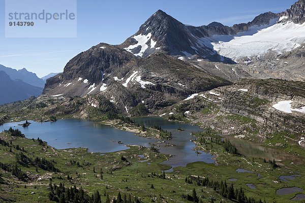 hoch  oben  See  Ländliches Motiv  ländliche Motive  Rocky Mountains  British Columbia  Kanada  Kalkstein  Russell