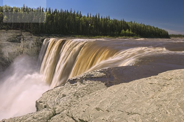Alexandra Falls  Twin Falls Schlucht Territorial Park  Nordwest-Territorien  Kanada
