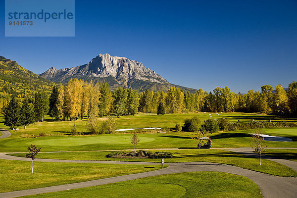 Hintergrund  Herbst  Berg  Golfsport  Golf  Fernie  British Columbia  Kanada  Kurs