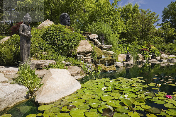 Skulptur  Zen  Dekoration  Garten  Richtung  Laurentian Mountains  Kanada  Teich  Quebec