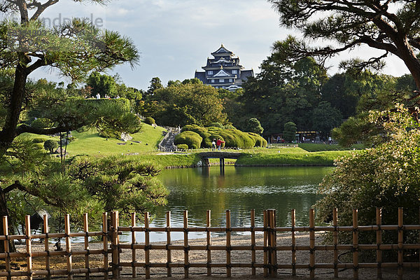 Schönheit  Palast  Schloß  Schlösser  hoch  oben  Garten  1  3  Japan