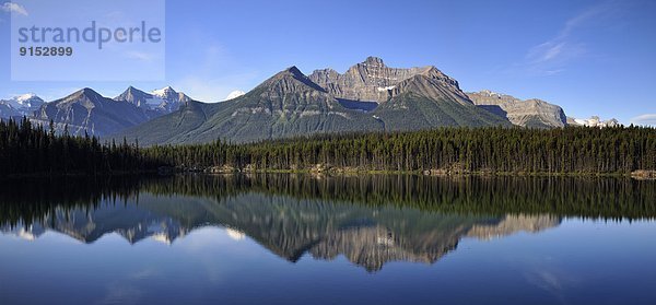 Morgendämmerung See Spiegelung Unterricht Banff Nationalpark Alberta Kanada