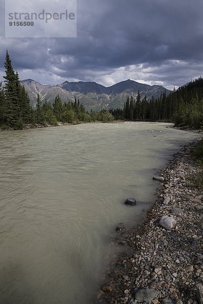 entfernt  Fluss  rot  Yukon