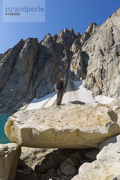 Felsbrocken  stehend  Mann  sehen  Yukon