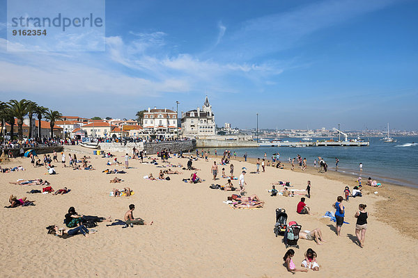 Strand von Cascais  Distrikt Lissabon  Portugal