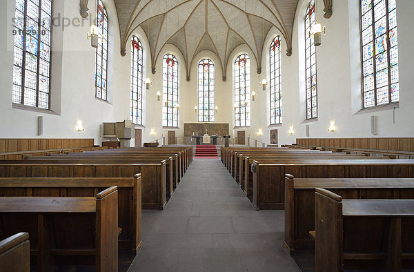 Kirchenschiff zur Altarseite  St.-Katharinen-Kirche  evangelische Hauptkirche  Frankfurt am Main  Hessen  Deutschland