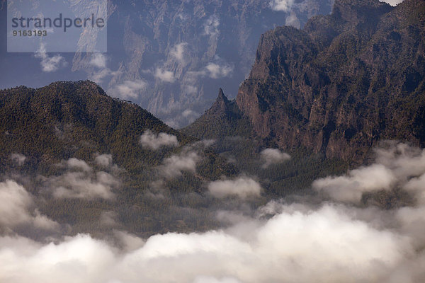 Vulkankrater im Nationalpark Caldera de Taburiente  La Palma  Kanarische Inseln  Spanien