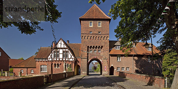 Walkenbrückentor oder Walkenbrücker Toranlage  mittelalterliches Stadttor  Coesfeld  Münsterland  Nordrhein-Westfalen  Deutschland