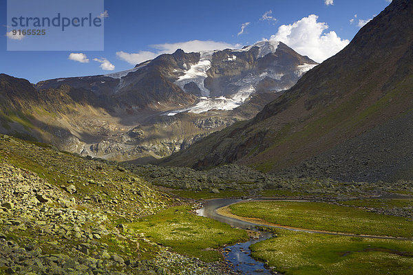 Kaunertal mit Weißseespitze  Tirol  Österreich