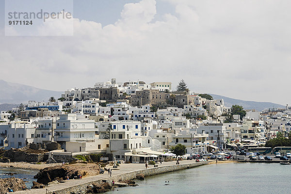 Griechenland  Kykladen  Naxos City  Stadtbild und Hafen