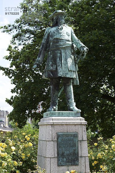 Deutschland  Nordrhein-Westfalen  Minden  Denkmal des'Großen Kurfürsten' Friedrich Wilhelm