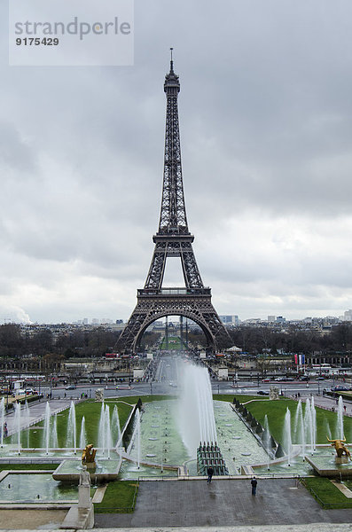 Frankreich  Paris  Blick zum Eiffelturm