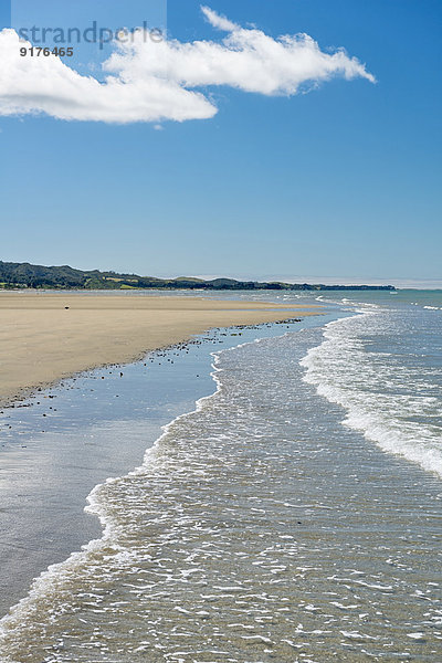 Neuseeland  Golden Bay  Strand bei Pakawau