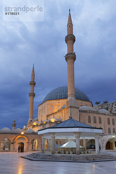 Türkei  Anatolien  Mevlid-i Halil Camii  Dergah-Moschee