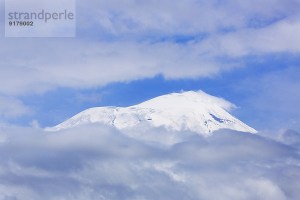 Türkei  Ostanatolien  Provinz Agri  Blick auf den Ararat und Wolken