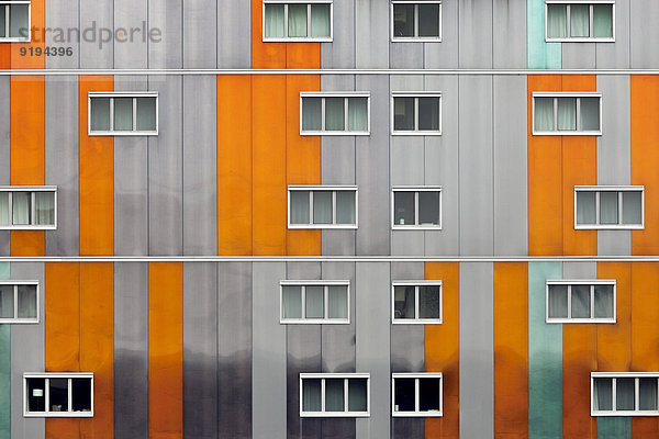 Moderne Gebäudefassade  Nantes  Frankreich