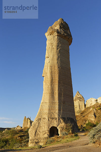 Feenkamin  phallusförmige Tuffsteinformation  Liebestal  A?k Vadisi  Nationalpark Göreme  Kappadokien  Provinz Nev?ehir  Zentralanatolien  Türkei