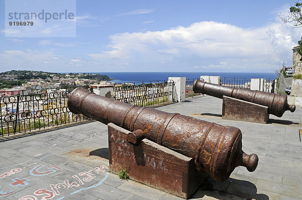 Kanonen  Aussichtspunkt  Stadtviertel Terra Murata  Procida  Insel Procida  Kampanien  Italien