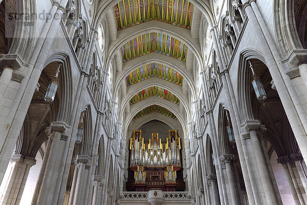 Innenansicht  Grenzing-Orgel  Almudena-Kathedrale  Madrid  Spanien