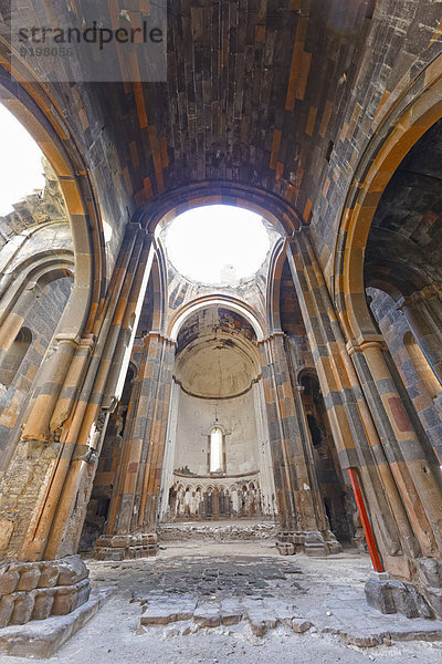 Innenansicht der Kathedrale von Ani  ehemalige armenische Hauptstadt Ani  Kars  Seidenstraße  Ostanatolien  Anatolien  Türkei